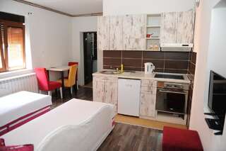 Апартаменты Apartments Erakovic Никшич Апартаменты-4